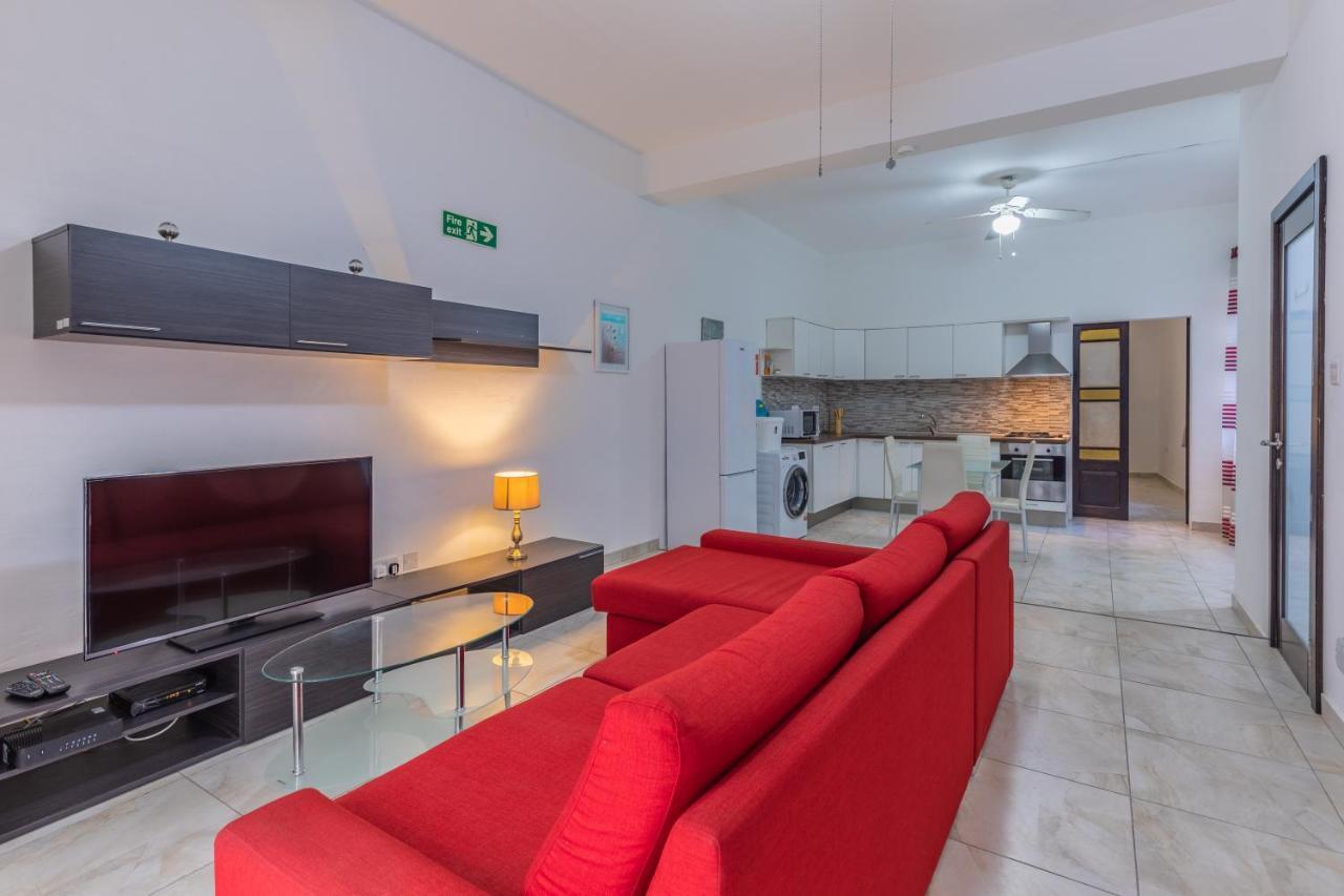 Bormla - Comfortable Two Bedroom Apartment Cospicua Dış mekan fotoğraf